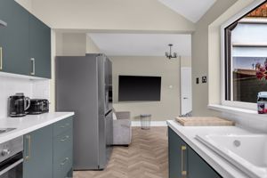 Photo 14- click for photo gallery